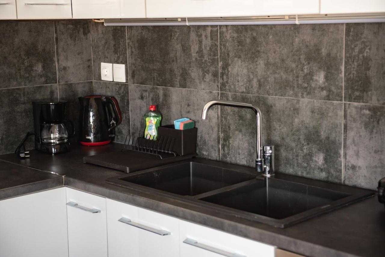 Renovated Apartment 5Min From Subway Station 'Attiki' Atena Exterior foto